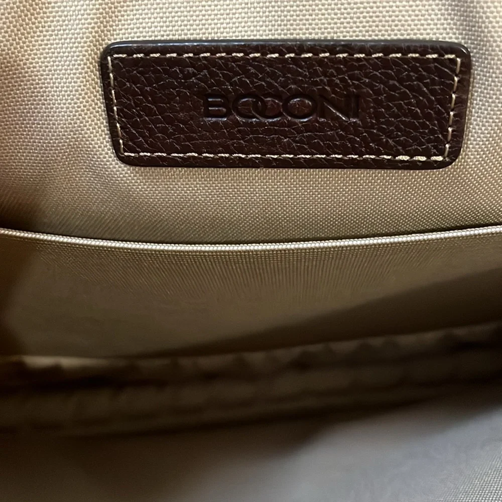 BOCONI BRYANT LEATHER SLEEVE BRIEFCASE LAPTOP TABLET DARK BROWN